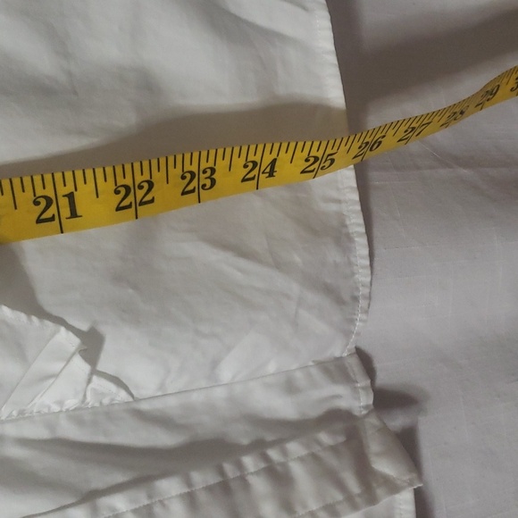 Polo. Ralph Lauren. White Ruffled Button-up Blouse; Sleeveless. Size XL NWT - Picture 7 of 10